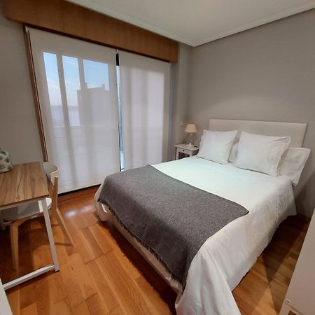 Estudio Centrico Con Garaje Y Vistas Al Mar. فيجو المظهر الخارجي الصورة